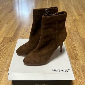 Nine West booties (unworn)